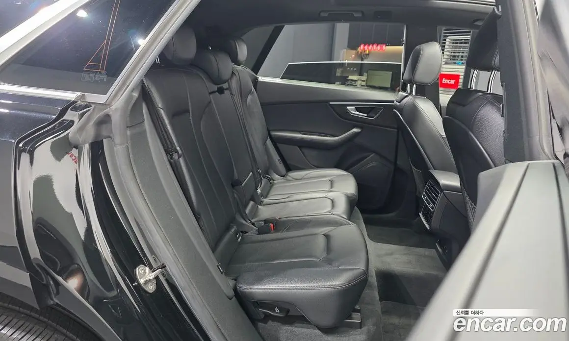 Audi Q8 2022 3.0 автомат (гидро), фото 18 Audi Q8 2022 3.0 автомат (гидро), фото 18