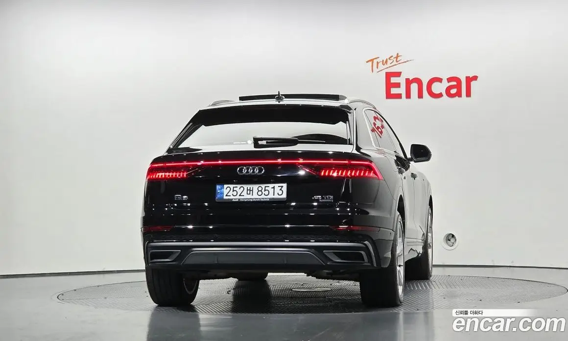 Audi Q8 2022 3.0 автомат (гидро), фото 4 Audi Q8 2022 3.0 автомат (гидро), фото 4