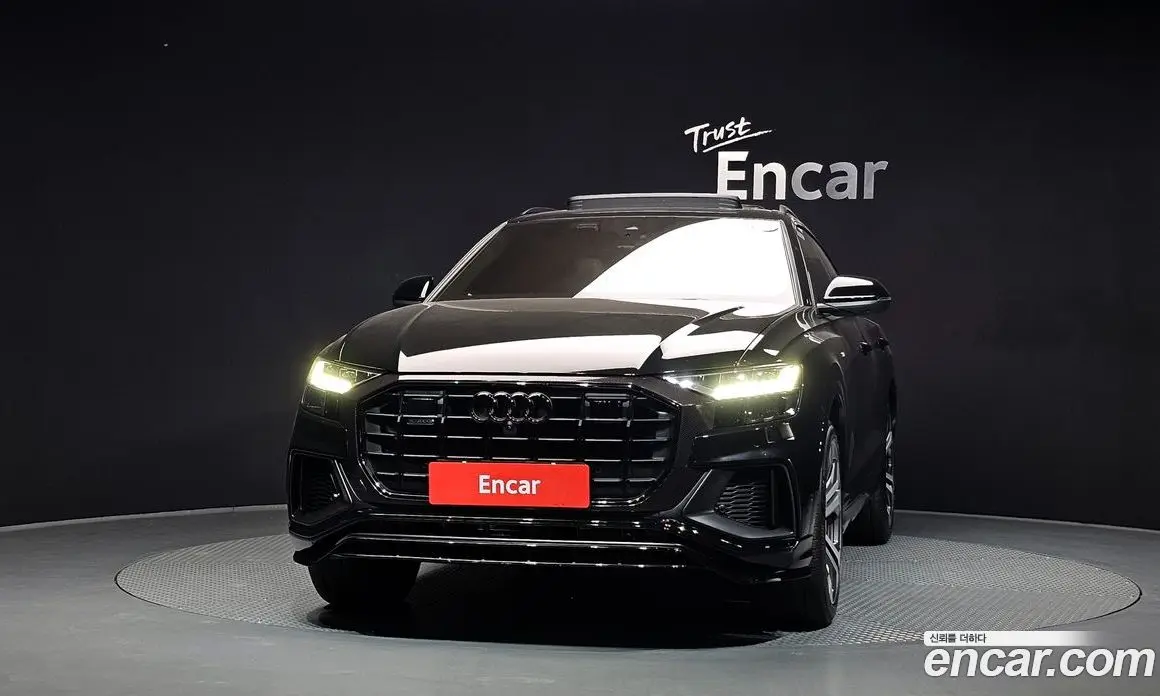 Audi Q8 2023 3.0 автомат (гидро), фото 3