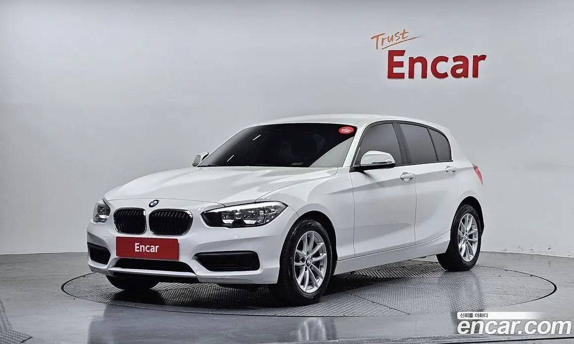 BMW 1 серия 2019 2.0 автомат (гидро), фото 1 BMW 1 серия 2019 2.0 автомат (гидро), фото 1