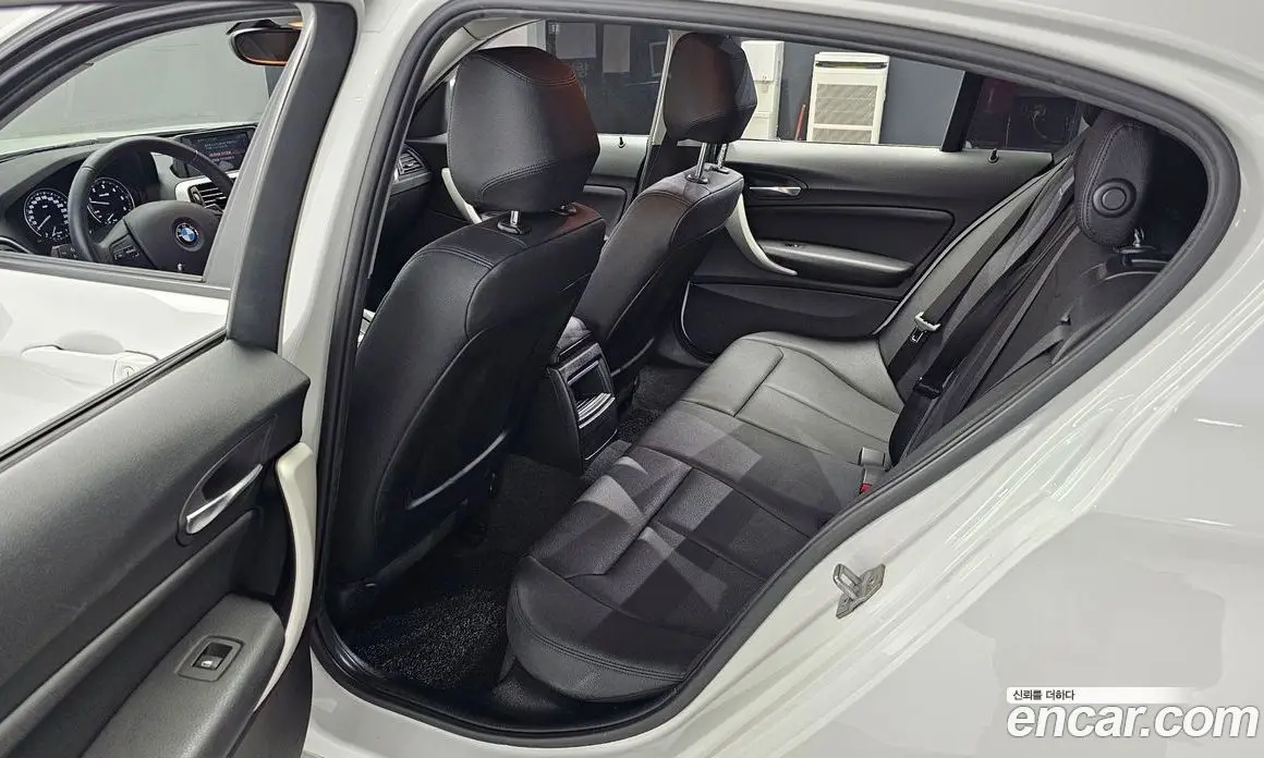 BMW 1 серия 2019 2.0 автомат (гидро), фото 16 BMW 1 серия 2019 2.0 автомат (гидро), фото 16