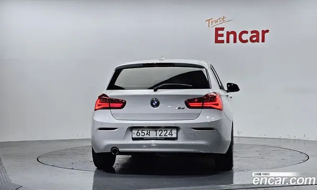 BMW 1 серия 2019 2.0 автомат (гидро), миниатюра 4 BMW 1 серия 2019 2.0 автомат (гидро), миниатюра 4