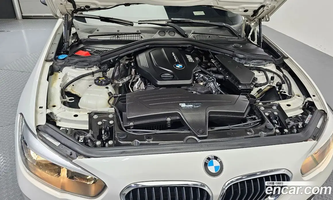 BMW 1 серия 2019 2.0 автомат (гидро), фото 6 BMW 1 серия 2019 2.0 автомат (гидро), фото 6