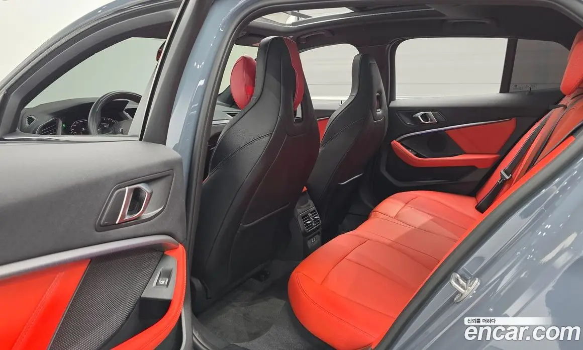 BMW 1 серия 2021 2.0 автомат (гидро), фото 15