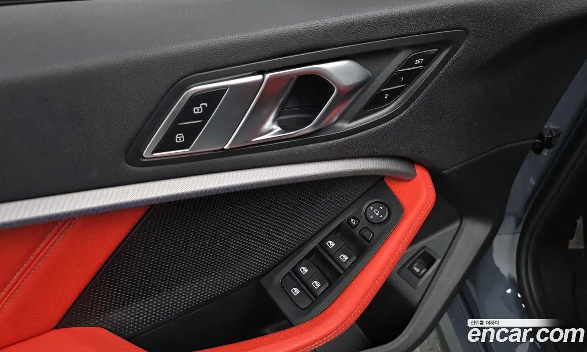 BMW 1 серия 2021 2.0 автомат (гидро), фото 19