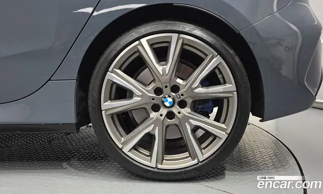 BMW 1 серия 2021 2.0 автомат (гидро), миниатюра 6