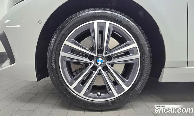 BMW 1 серия 2022 2.0 автомат (гидро), миниатюра 5