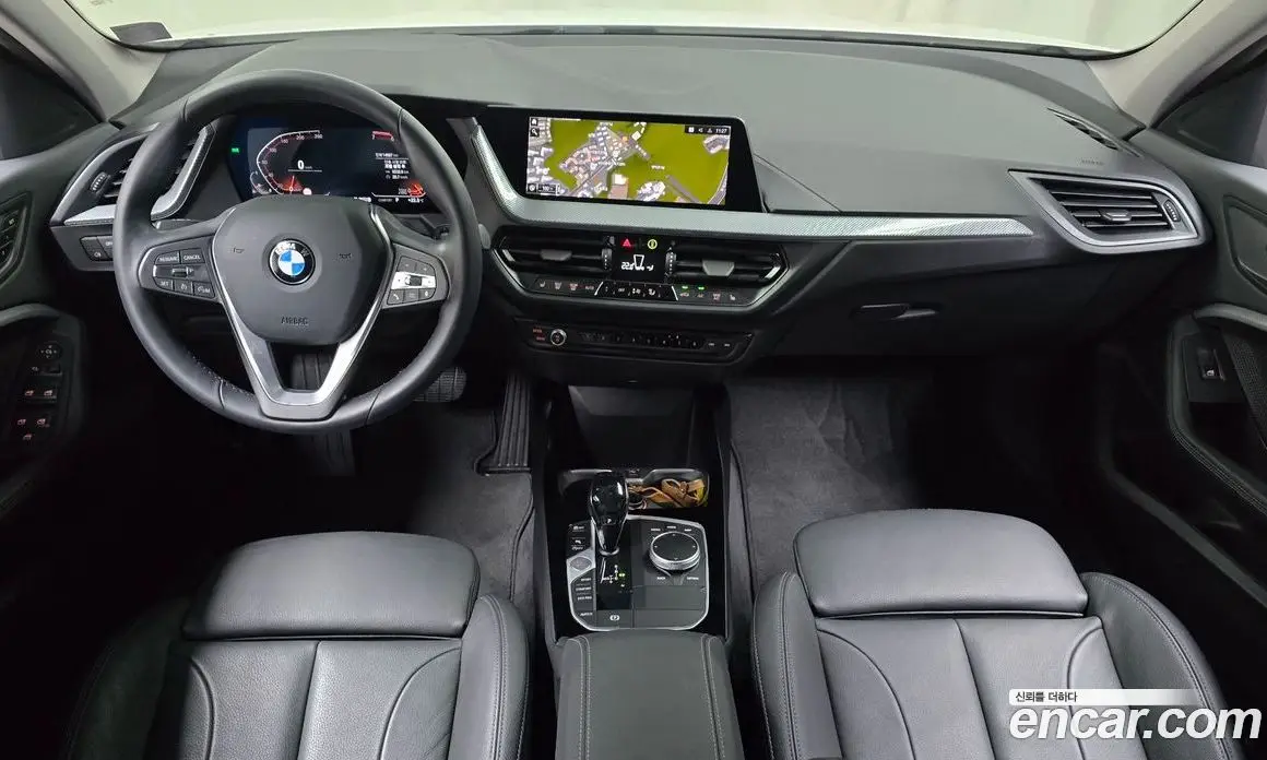 BMW 1 серия 2022 2.0 автомат (гидро), фото 10