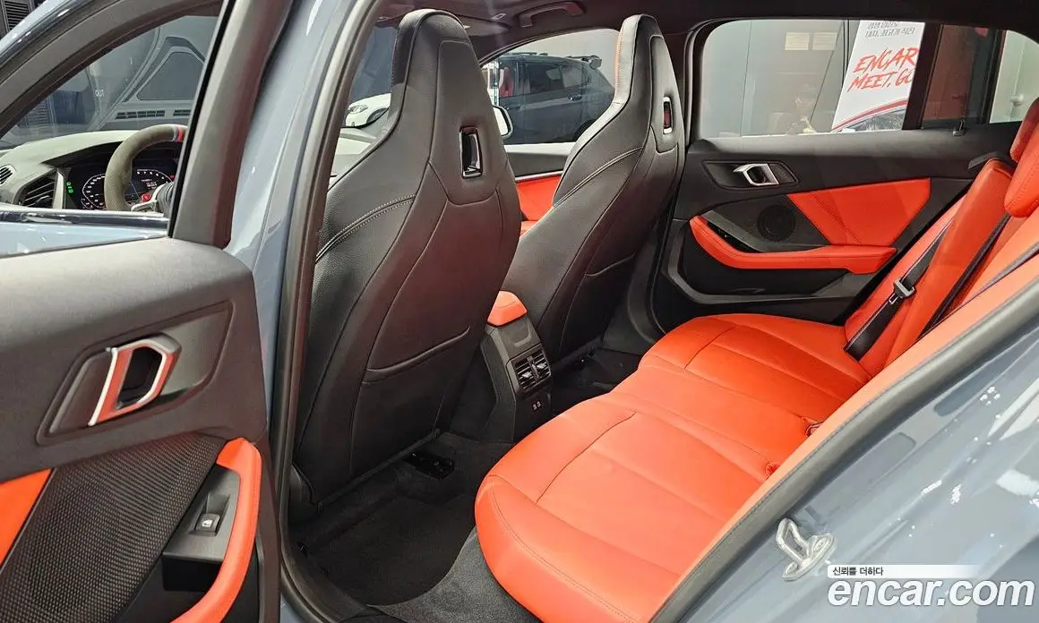 BMW 1 серия 2023 2.0 автомат (гидро), фото 18