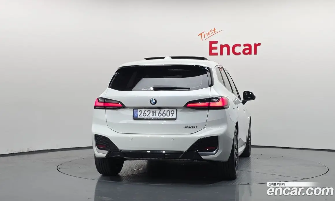 BMW 2 серия 2025 2.0 автомат (гидро), фото 4