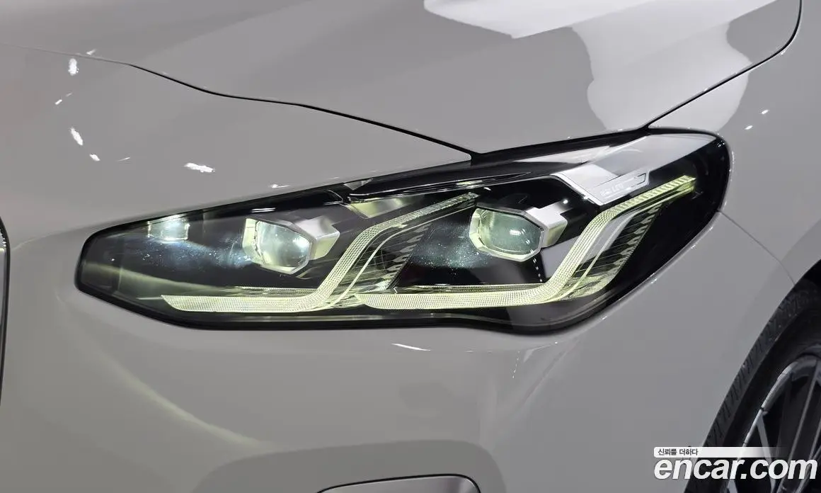 BMW 2 серия 2025 2.0 автомат (гидро), фото 8