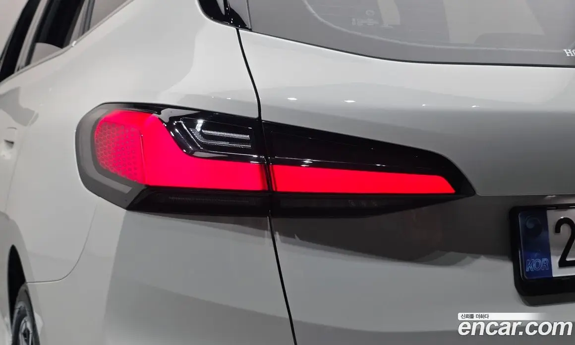 BMW 2 серия 2025 2.0 автомат (гидро), фото 9