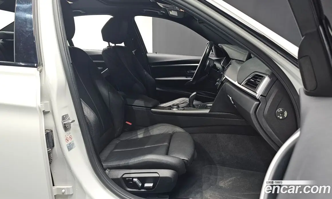 BMW 3 серия 2018 2.0 автомат (гидро), фото 13 BMW 3 серия 2018 2.0 автомат (гидро), фото 13