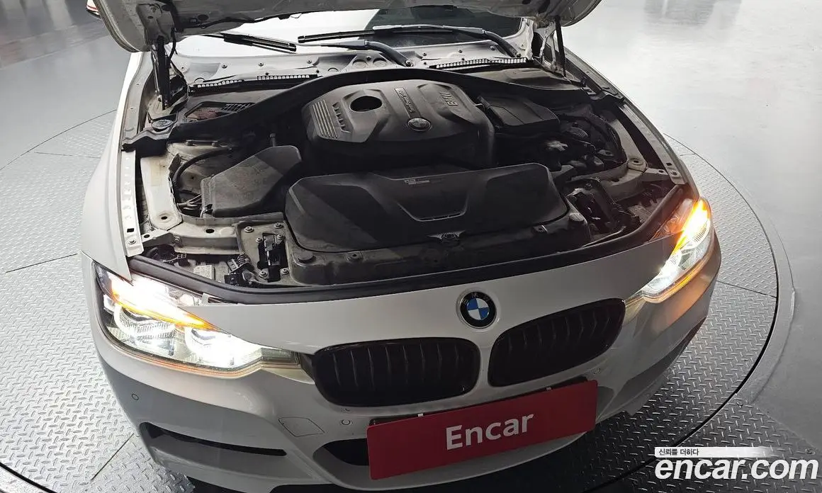 BMW 3 серия 2018 2.0 автомат (гидро), фото 6 BMW 3 серия 2018 2.0 автомат (гидро), фото 6