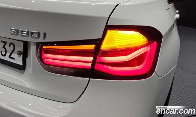 BMW 3 серия 2018 2.0 автомат (гидро), миниатюра 9 BMW 3 серия 2018 2.0 автомат (гидро), миниатюра 9