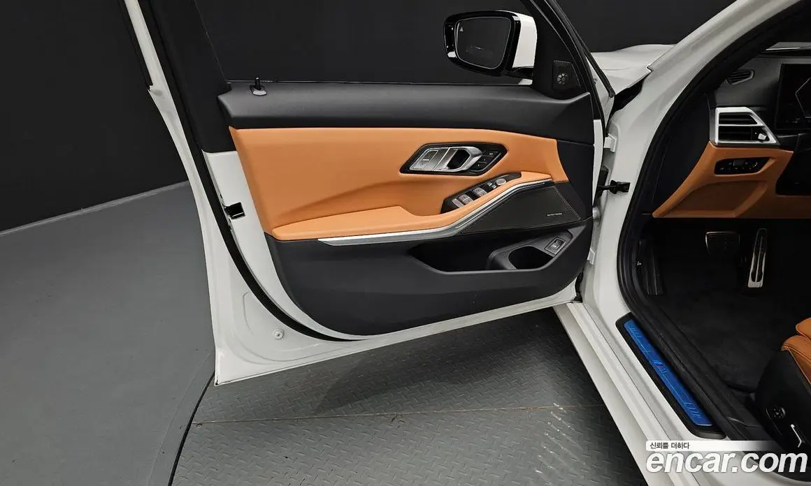BMW 3 серия 2025 2.0 автомат (гидро), фото 13 BMW 3 серия 2025 2.0 автомат (гидро), фото 13