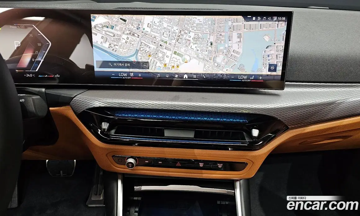 BMW 3 серия 2025 2.0 автомат (гидро), фото 19 BMW 3 серия 2025 2.0 автомат (гидро), фото 19