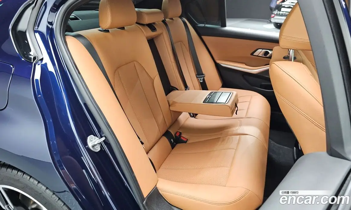 BMW 3 серия 2025 2.0 автомат (гидро), фото 17 BMW 3 серия 2025 2.0 автомат (гидро), фото 17