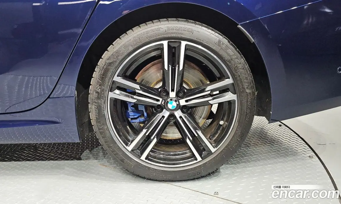 BMW 3 серия 2025 2.0 автомат (гидро), фото 7 BMW 3 серия 2025 2.0 автомат (гидро), фото 7