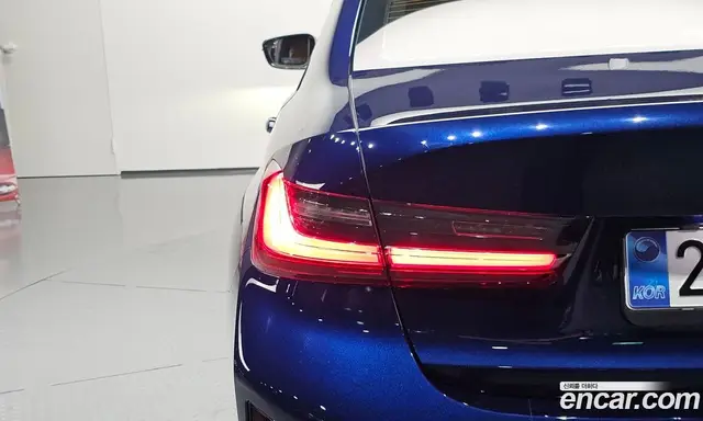 BMW 3 серия 2025 2.0 автомат (гидро), миниатюра 9 BMW 3 серия 2025 2.0 автомат (гидро), миниатюра 9