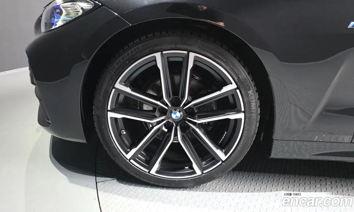 BMW 4 серия 2024 2.0 автомат (гидро), фото 5