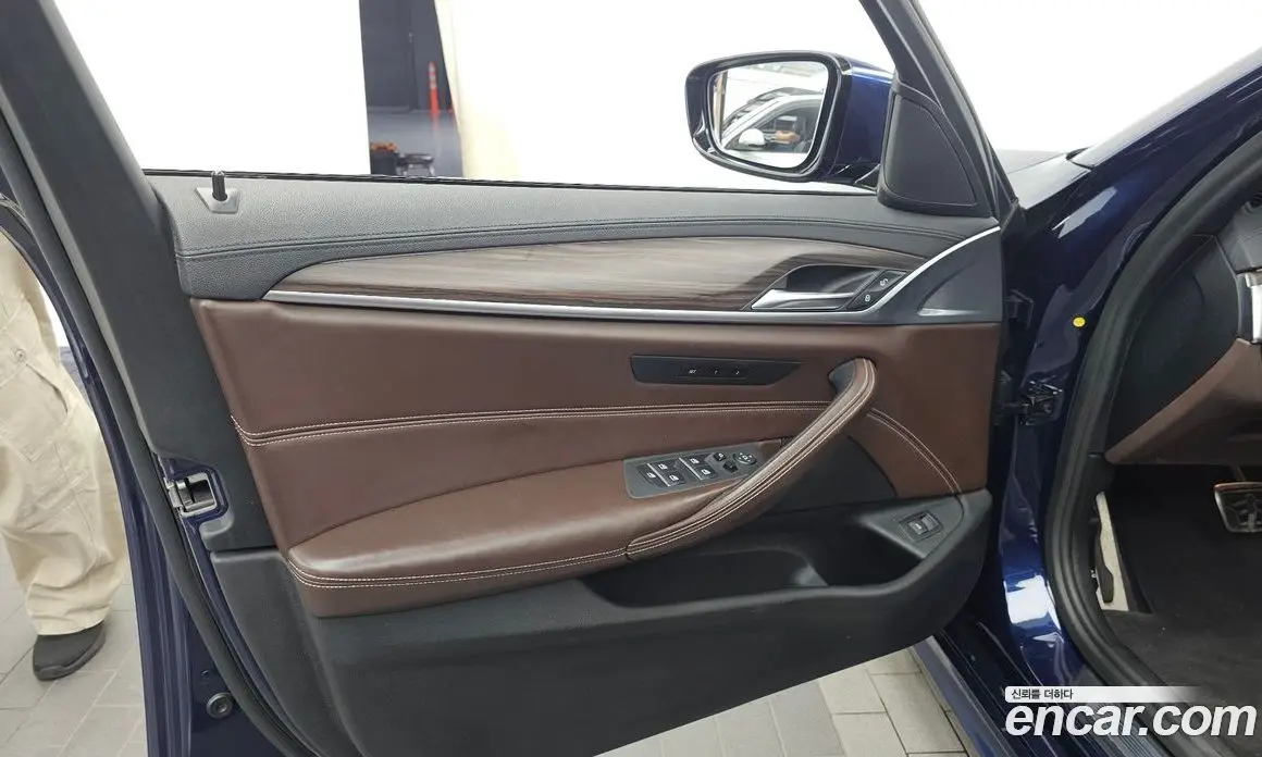 BMW 5 серия 2017 2.0 автомат (гидро), фото 14