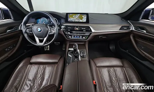 BMW 5 серия 2017 2.0 автомат (гидро), миниатюра 10