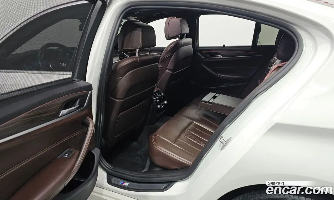 BMW 5 серия 2017 2.0 автомат (гидро), фото 17