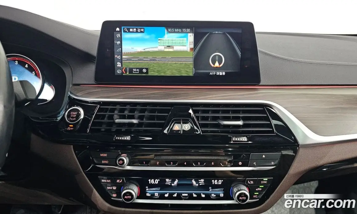 BMW 5 серия 2017 2.0 автомат (гидро), фото 20
