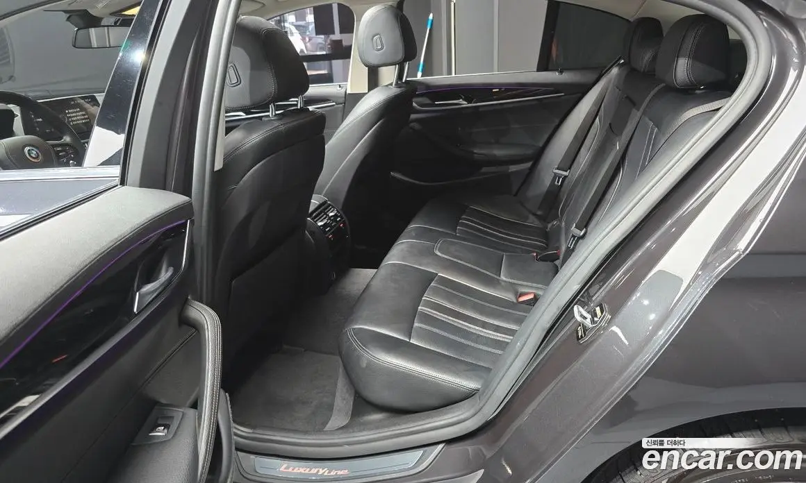 BMW 5 серия 2018 2.0 автомат (гидро), фото 17