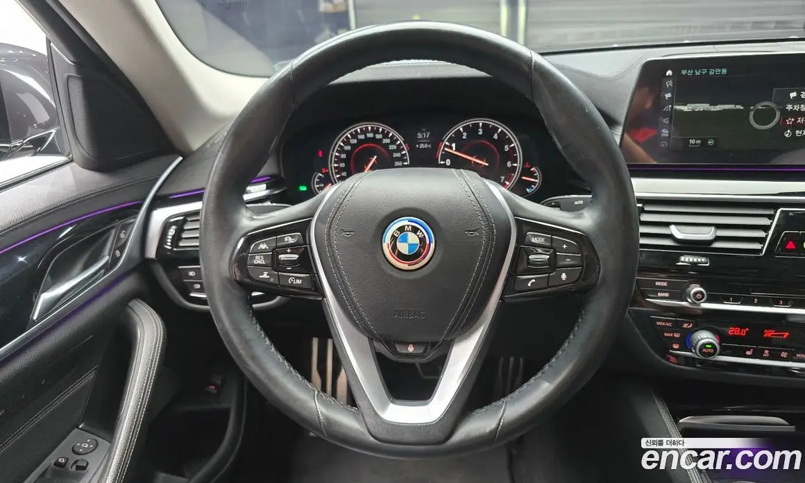 BMW 5 серия 2018 2.0 автомат (гидро), фото 19