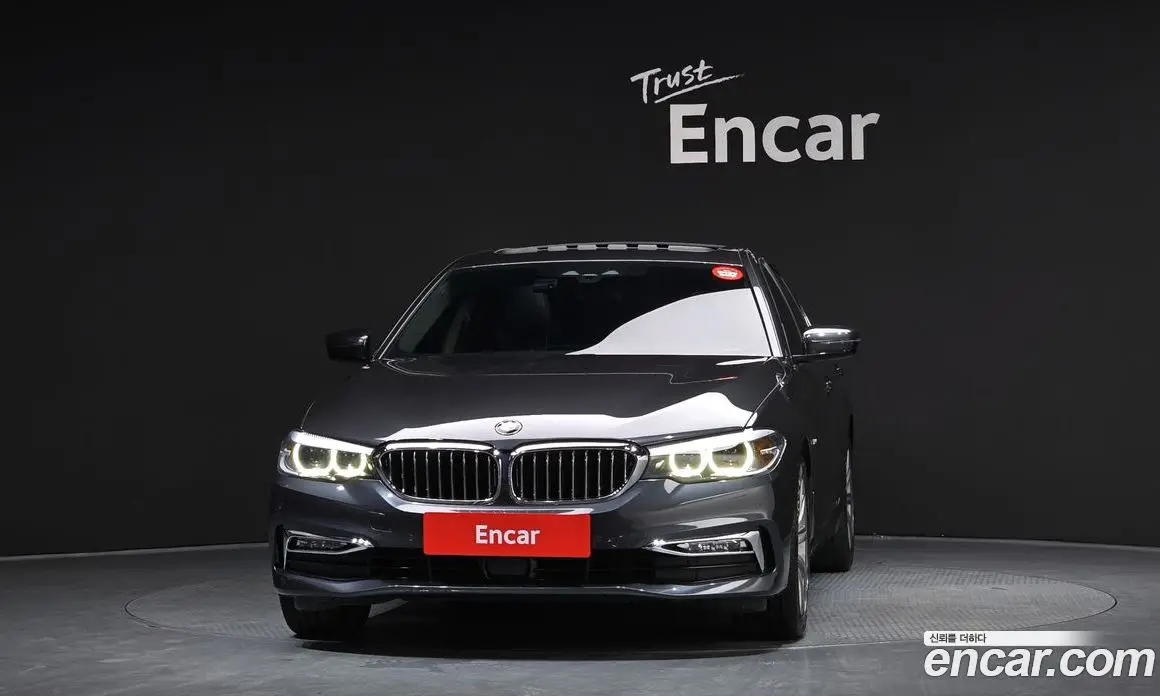 BMW 5 серия 2018 2.0 автомат (гидро), фото 3