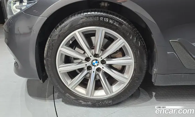 BMW 5 серия 2018 2.0 автомат (гидро), миниатюра 5