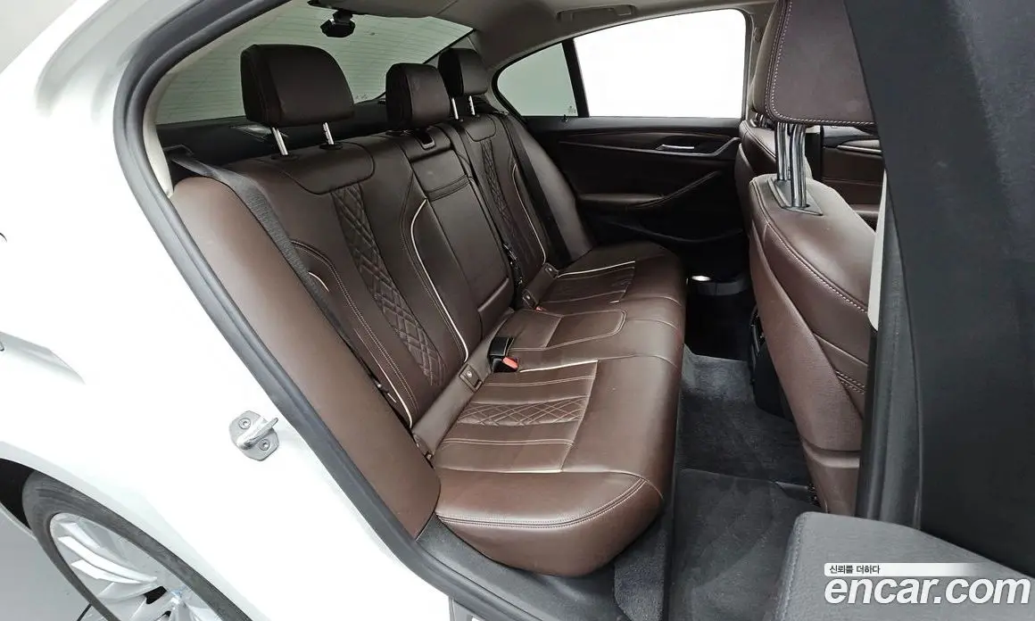 BMW 5 серия 2018 2.0 автомат (гидро), фото 17 BMW 5 серия 2018 2.0 автомат (гидро), фото 17