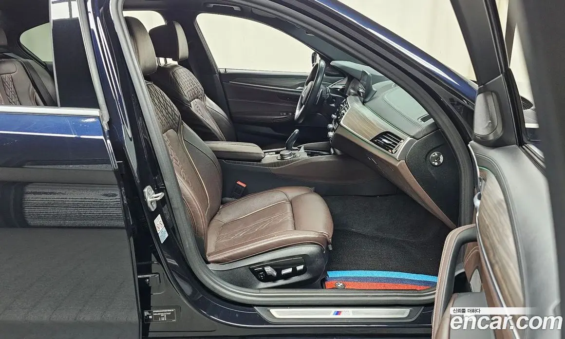 BMW 5 серия 2020 2.0 автомат (гидро), фото 16 BMW 5 серия 2020 2.0 автомат (гидро), фото 16