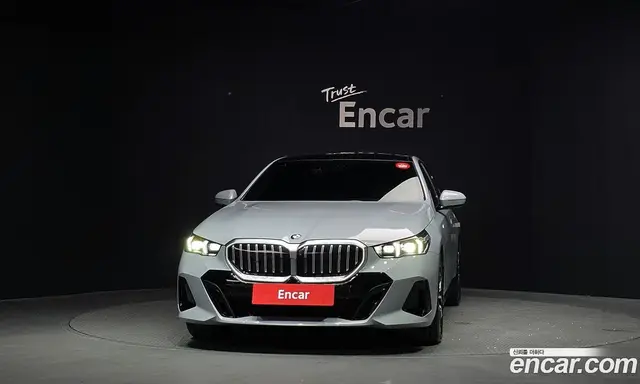 BMW 5 серия 2024 2.0 автомат (гидро), миниатюра 3