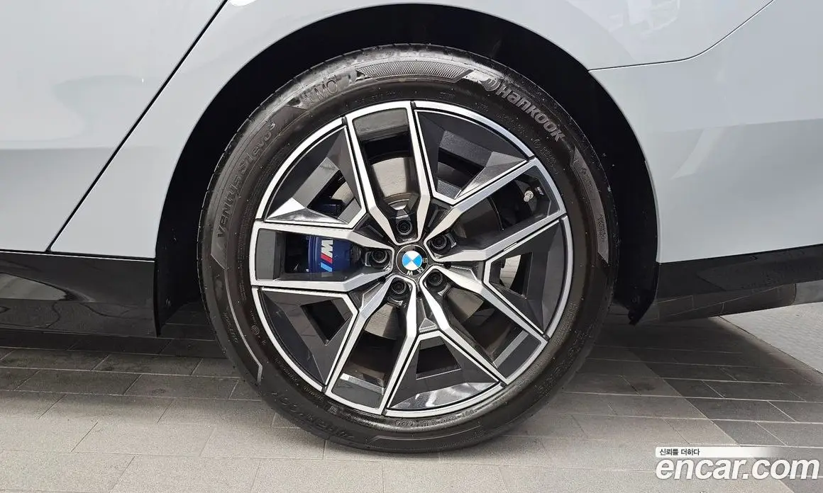 BMW 5 серия 2024 2.0 автомат (гидро), фото 7