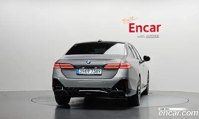 BMW 5 серия 2025 2.0 автомат (гидро), миниатюра 3
