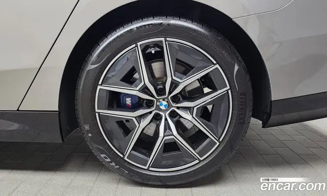 BMW 5 серия 2025 2.0 автомат (гидро), миниатюра 6
