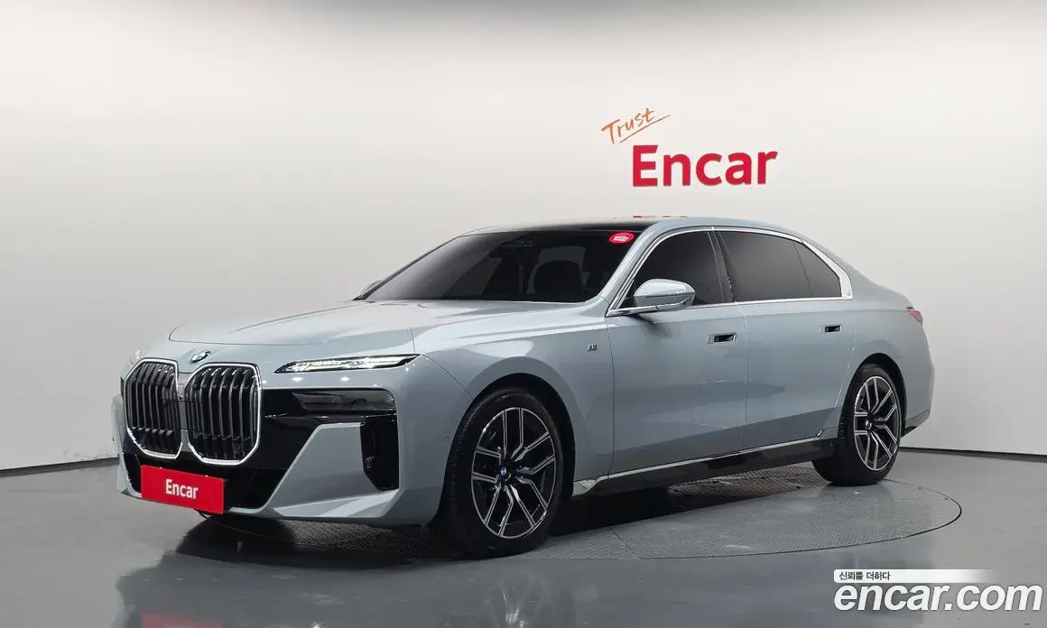 BMW 7 серия 2024 3.0 автомат (гидро), фото 1 BMW 7 серия 2024 3.0 автомат (гидро), фото 1