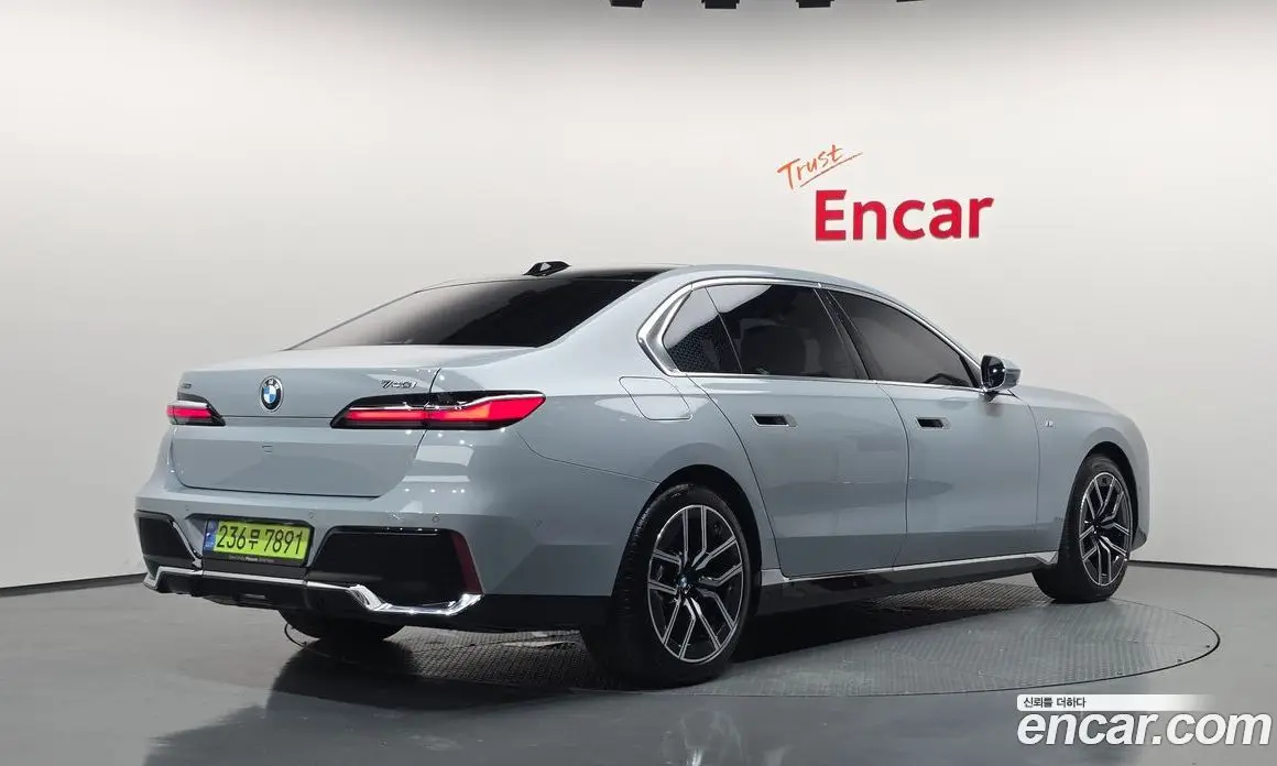 BMW 7 серия 2024 3.0 автомат (гидро), фото 2 BMW 7 серия 2024 3.0 автомат (гидро), фото 2
