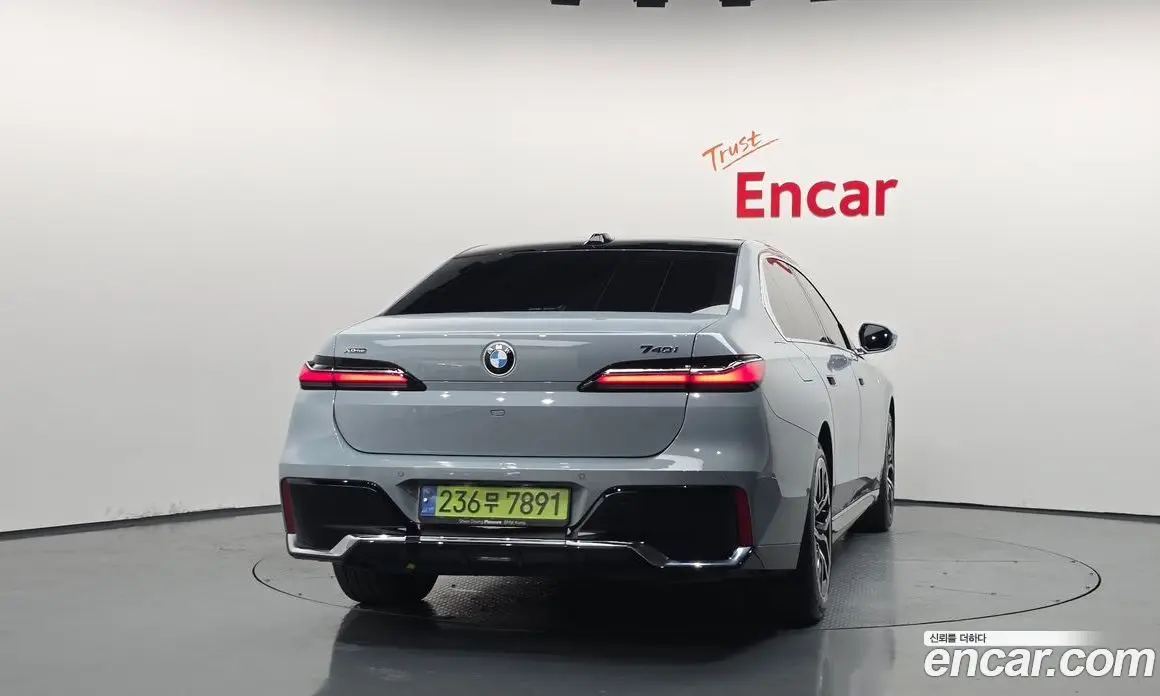BMW 7 серия 2024 3.0 автомат (гидро), фото 4 BMW 7 серия 2024 3.0 автомат (гидро), фото 4