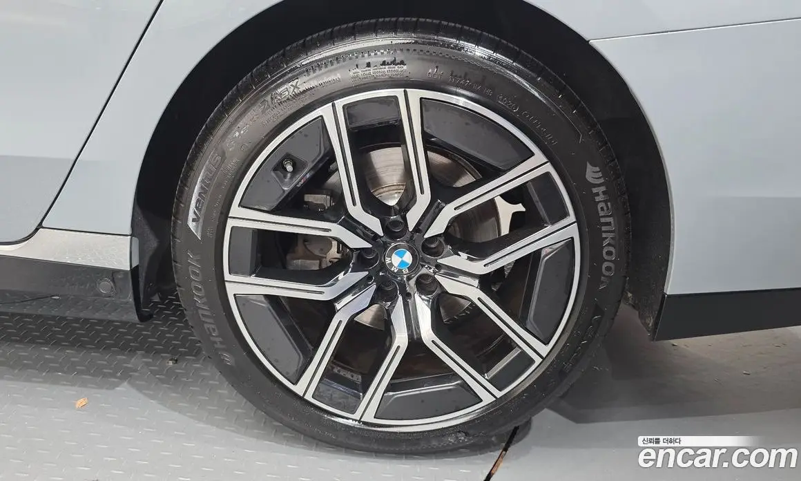 BMW 7 серия 2024 3.0 автомат (гидро), фото 7 BMW 7 серия 2024 3.0 автомат (гидро), фото 7