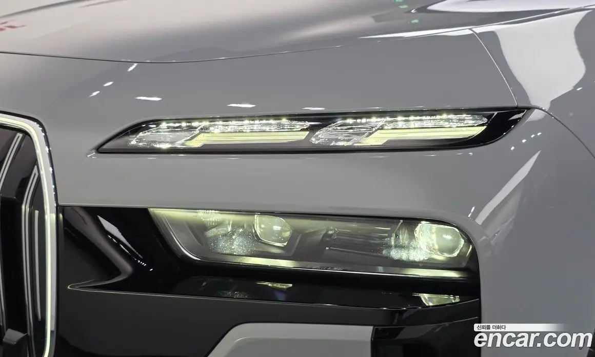 BMW 7 серия 2024 3.0 автомат (гидро), фото 8 BMW 7 серия 2024 3.0 автомат (гидро), фото 8