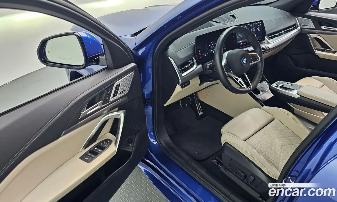 BMW iX2 2024 0.2 автомат (гидро), фото 12