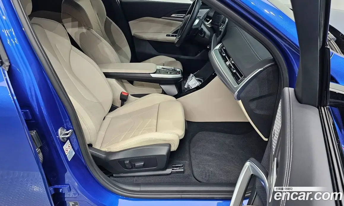 BMW iX2 2024 0.2 автомат (гидро), фото 15