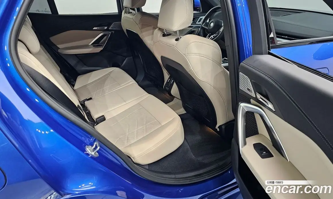 BMW iX2 2024 0.2 автомат (гидро), фото 17