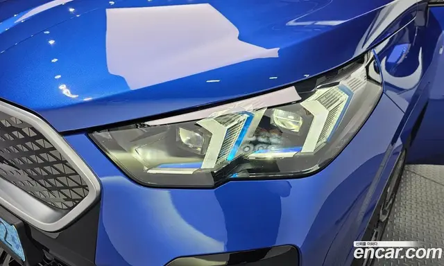 BMW iX2 2024 0.2 автомат (гидро), миниатюра 7
