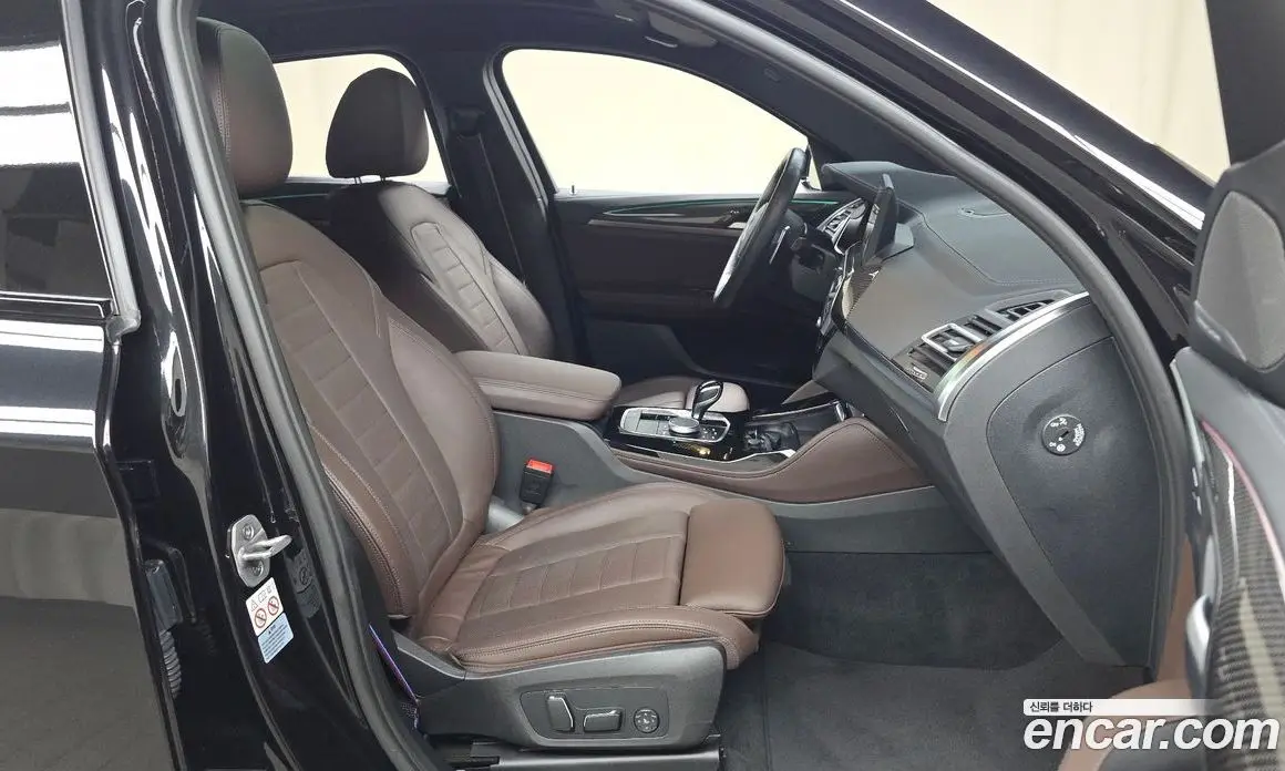BMW X4 2024 2.0 автомат (гидро), фото 17