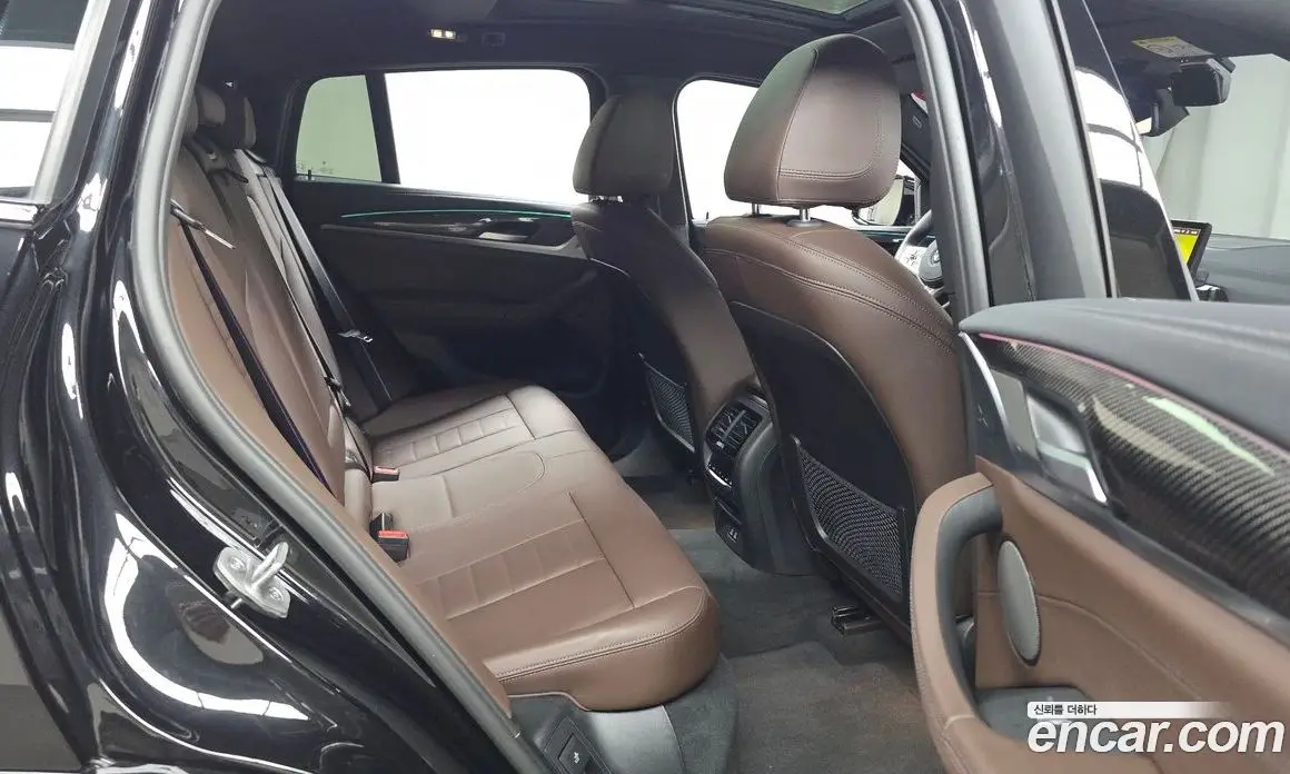 BMW X4 2024 2.0 автомат (гидро), фото 18